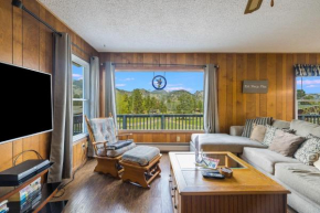 Grandma'S Mountain Getaway Home